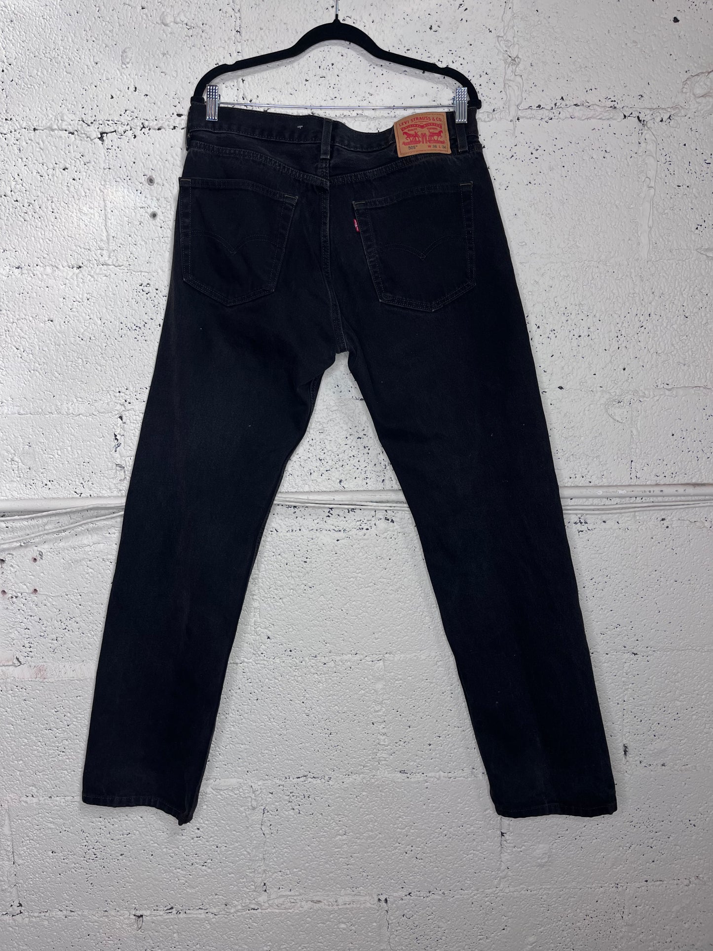 Levi 505 Black Wash