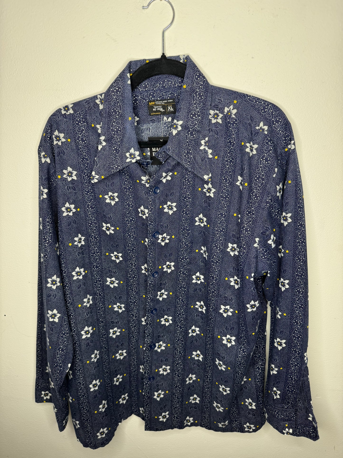 70s JCPenney Floral Patterned Button Up