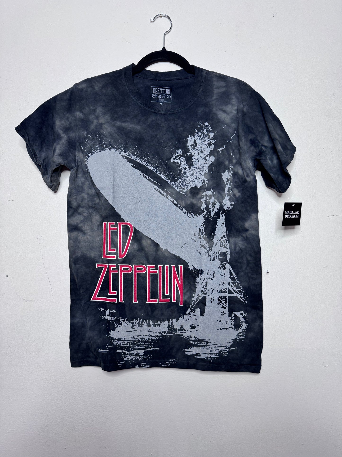 Led Zeppelin - Exploding Zeppelin