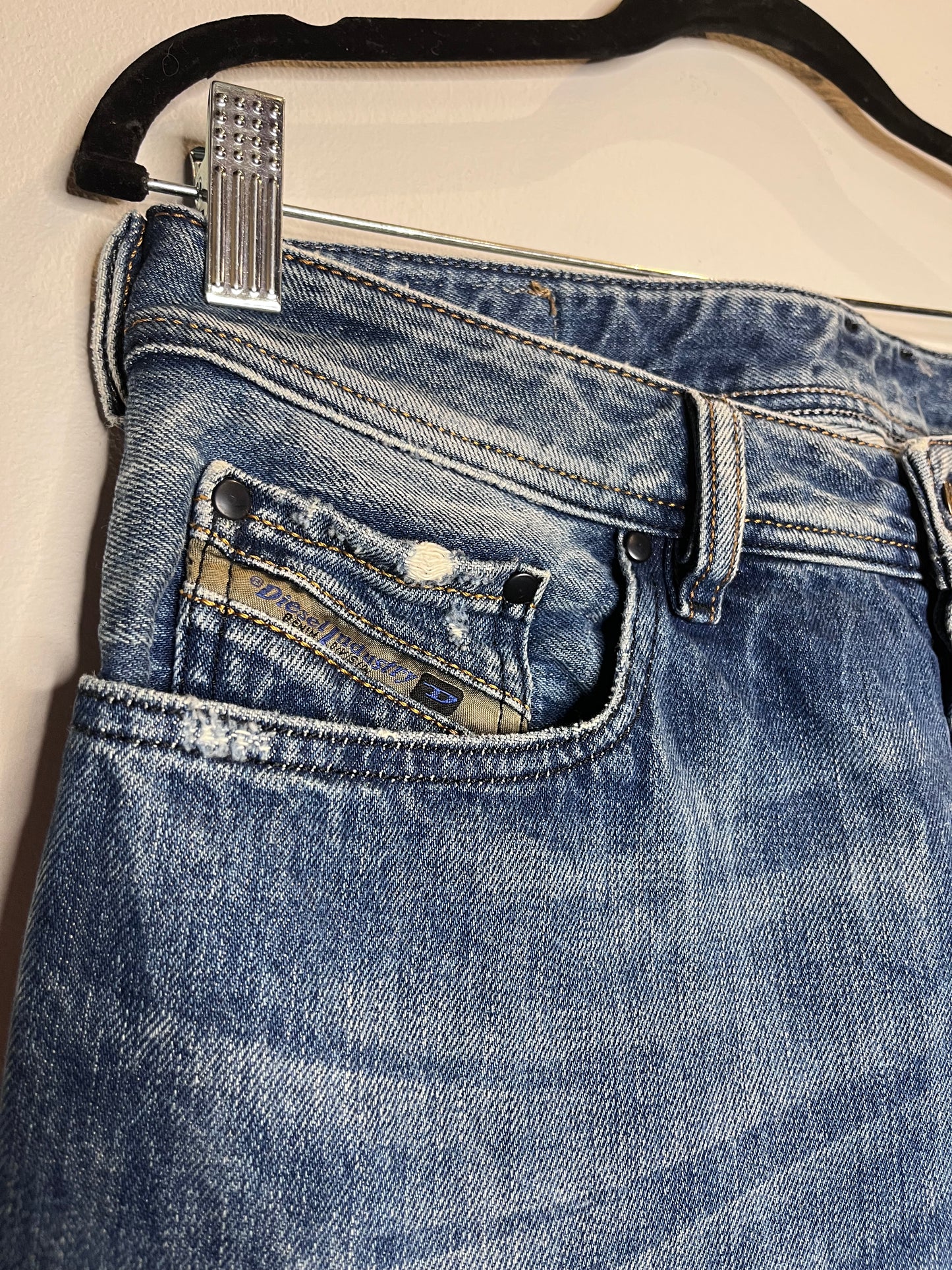 Diesel - medium wash