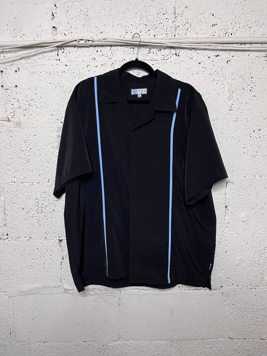 90s Black and Blue Button Up